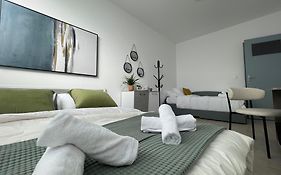 Aiolos Chania Center Luxury Apartment Near The Garden